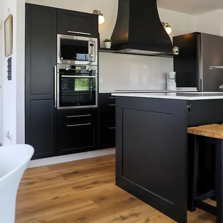 Muramar House Apartment