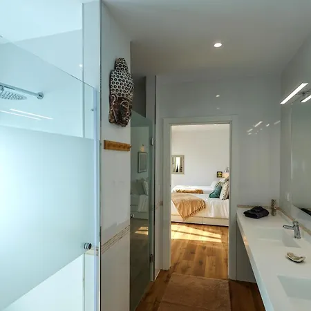 Muramar House